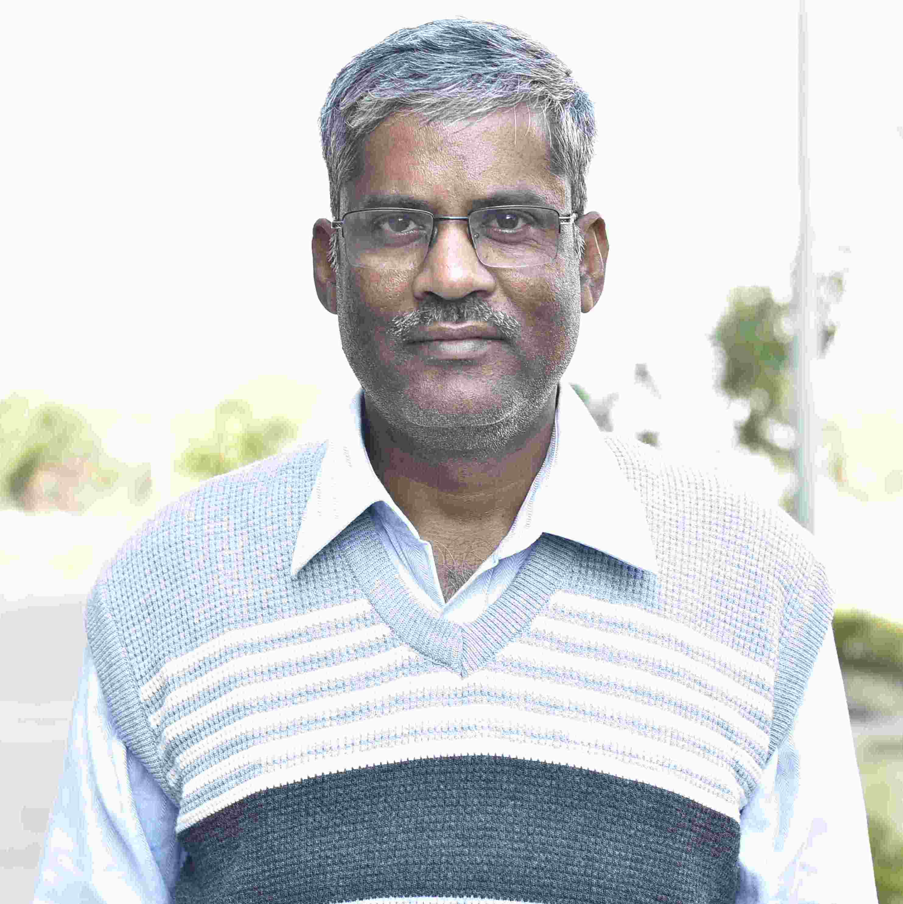 Prof. Sampak Samanta