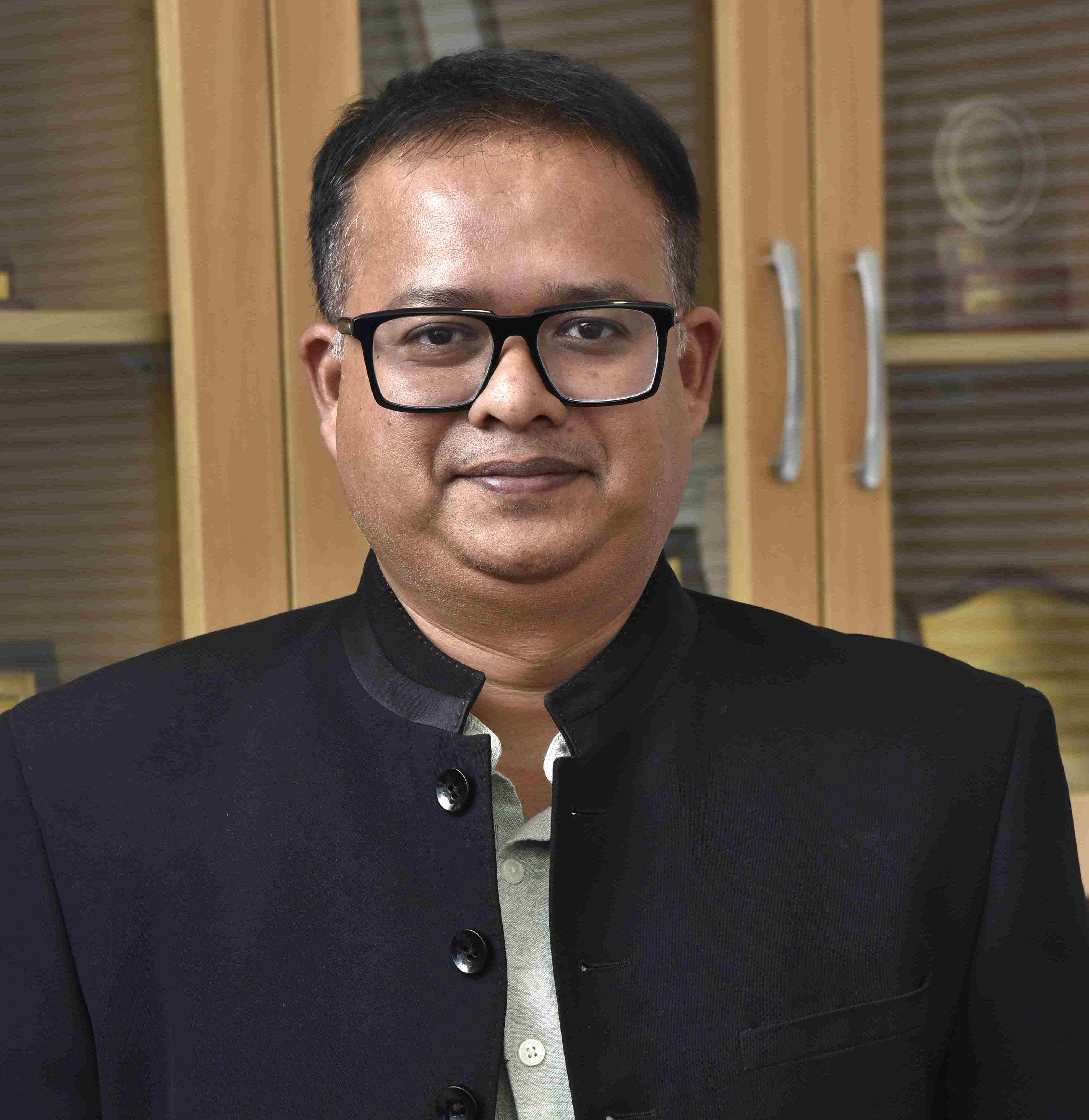 Dr. Debayan Sarkar